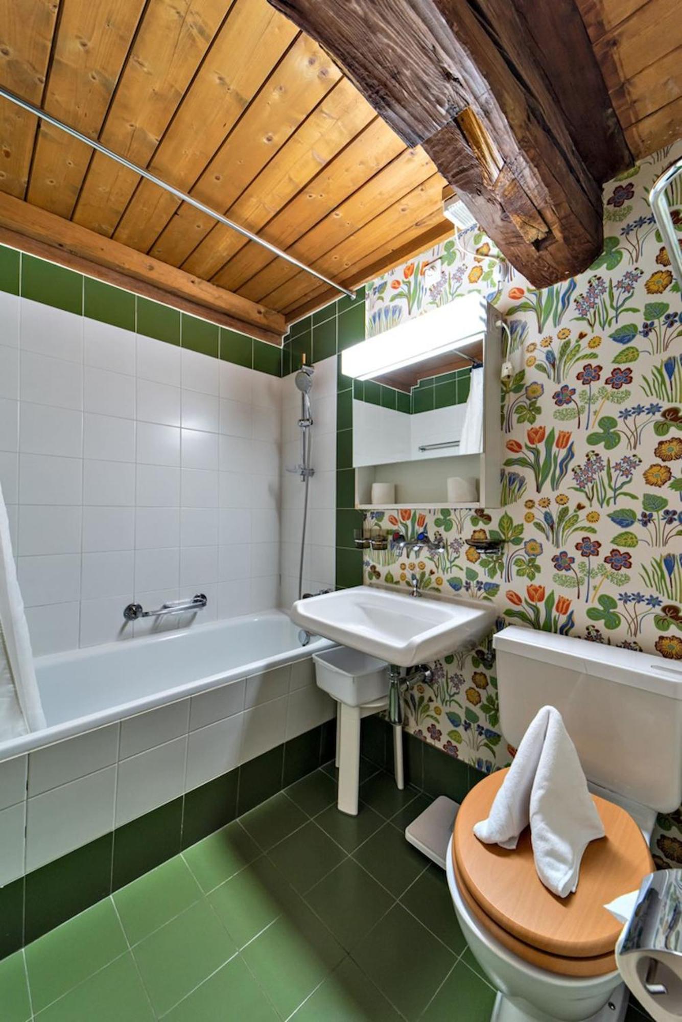 Chesa La Cuntainta - Sils Maria Apartment Luaran gambar