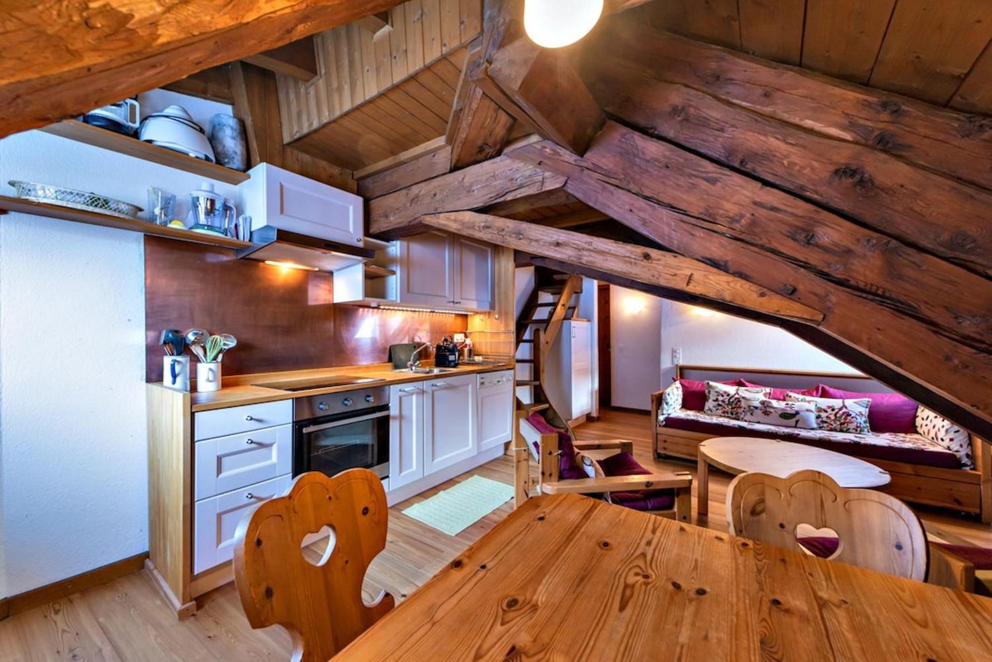 Chesa La Cuntainta - Sils Maria Apartment Luaran gambar